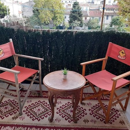 Appartement Calme Avec Terrasse Marseilles Exterior foto